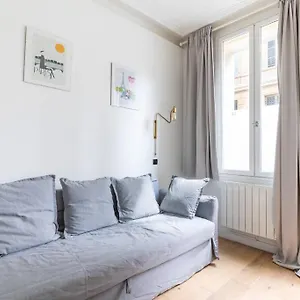 Gaite Montparnasse : Magnifique Appartement