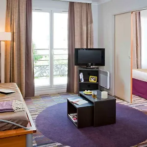 Aparthotel Adagio Buttes Chaumont, Paříž